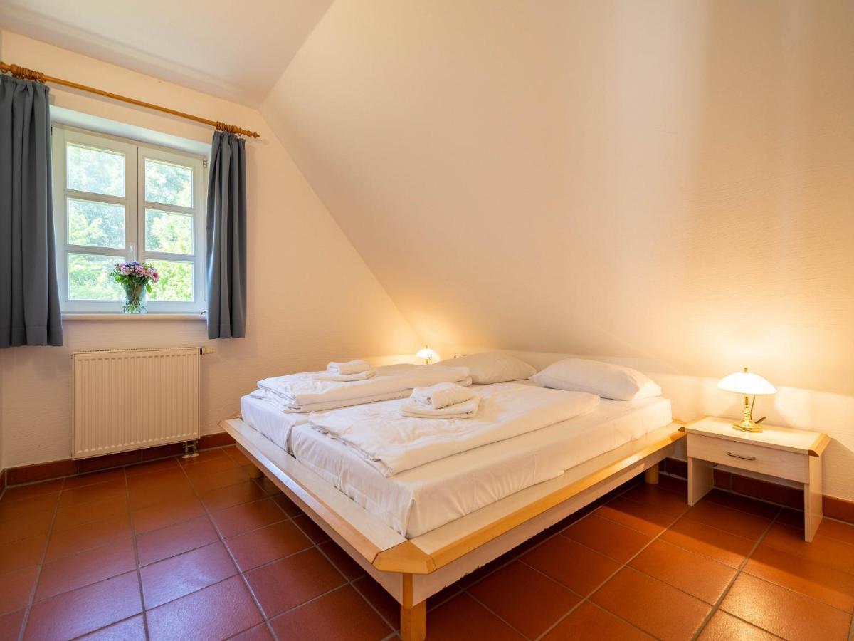 Feriendorf Rugana - Klassik Appartement Mit 1 Schlafzimmer B21 Dranske Exteriér fotografie