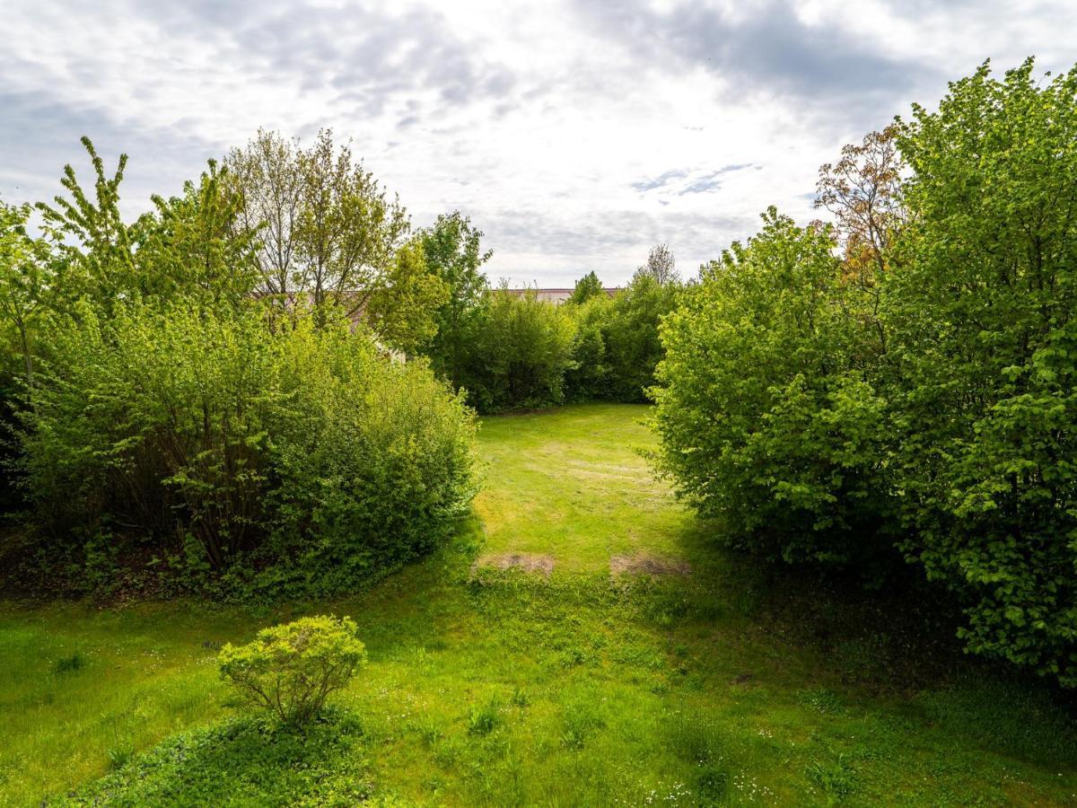 Feriendorf Rugana - Klassik Appartement Mit 1 Schlafzimmer B21 Dranske Exteriér fotografie