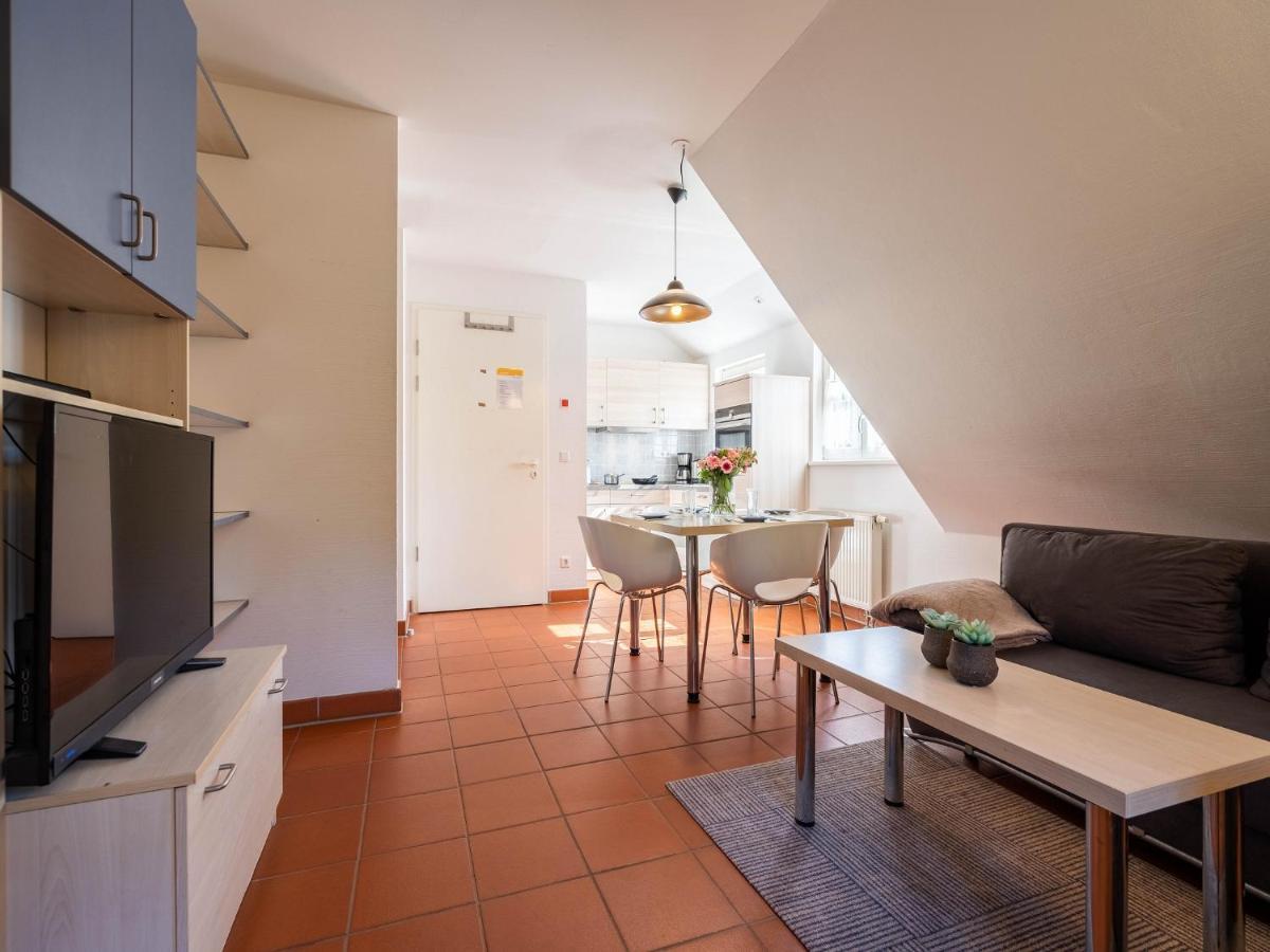 Feriendorf Rugana - Klassik Appartement Mit 1 Schlafzimmer B21 Dranske Exteriér fotografie